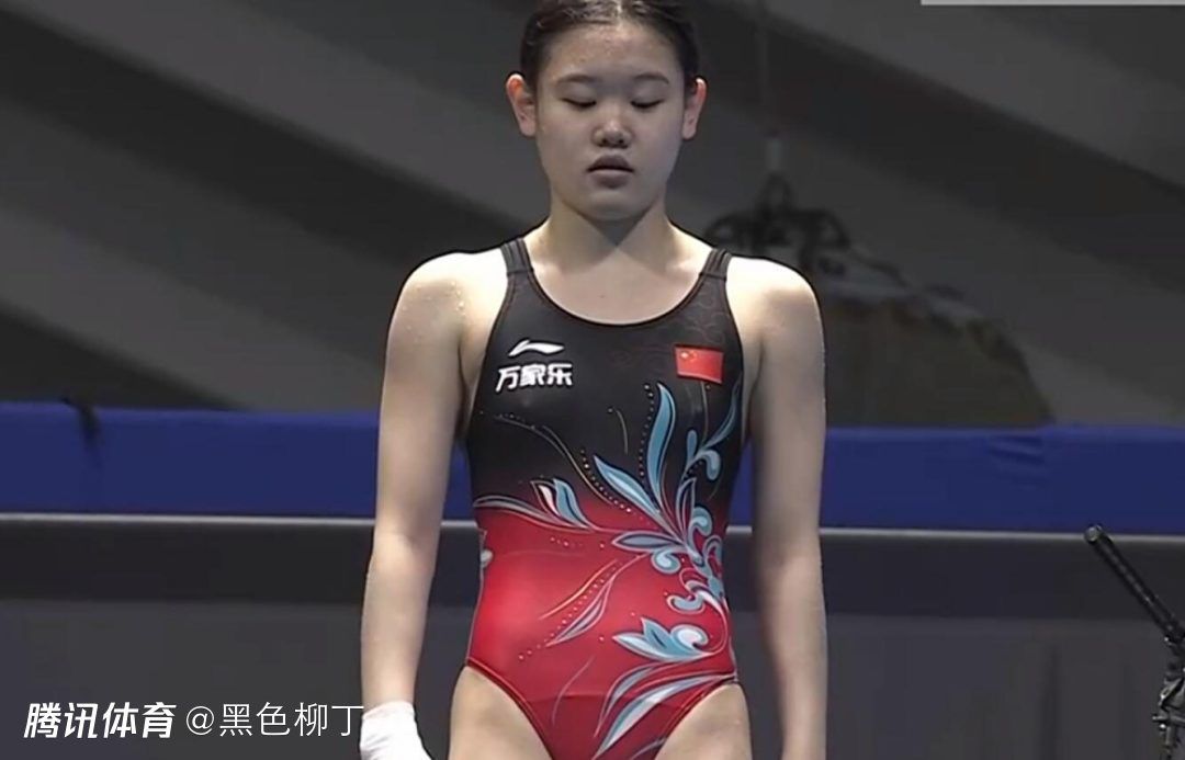 丝袜制服第一页